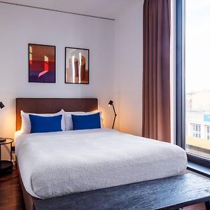 Medium Kamer